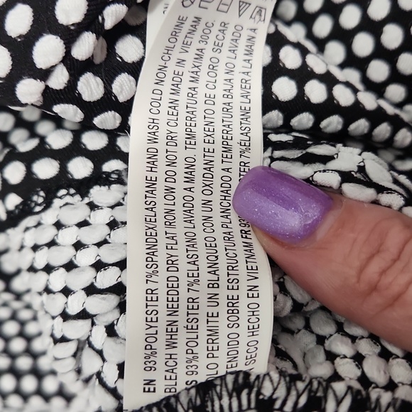 Forever 21 polka dot skater dress- small - Picture 9 of 9